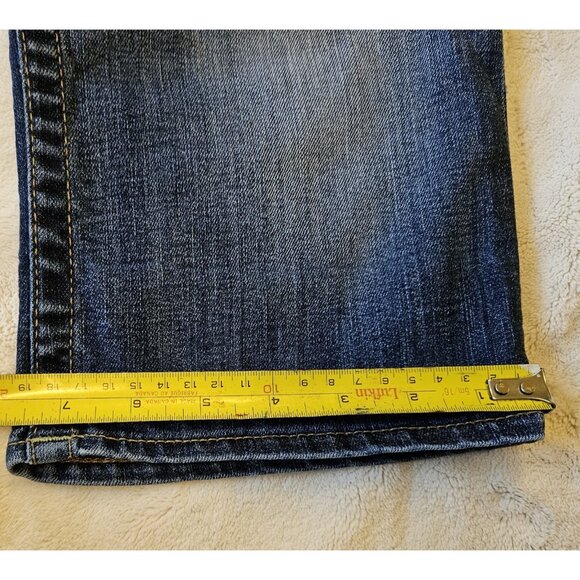 True Religion Womens Knee Length Shorts Medium Wash Size 27 Low Rise - Picture 10 of 14